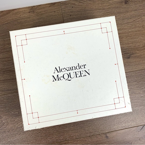 Women's NEW Alexander McQueen White/Black Strappy Open Toe Pumps, 38 (US: 8) - Picture 14 of 15